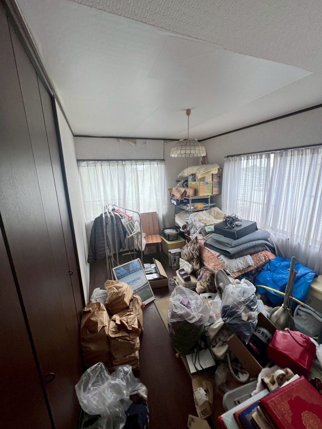 【空き家片付け事例】水戸市/害虫発生の家を3日間でスッキリ清掃&ワックス仕上げ 作業写真11