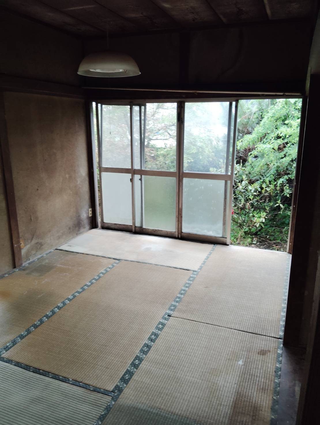 片付け後の和室